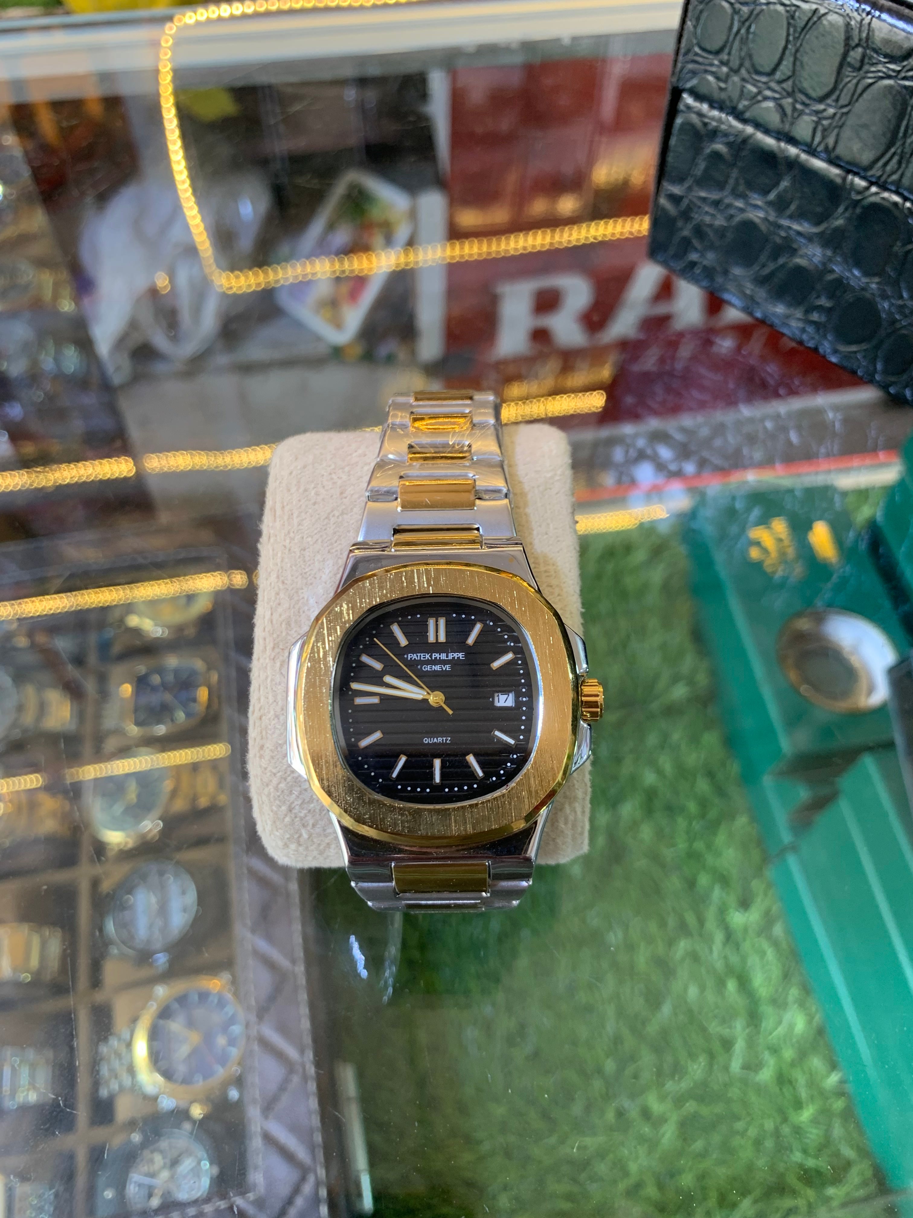 Patek Philippe Nautilus-style