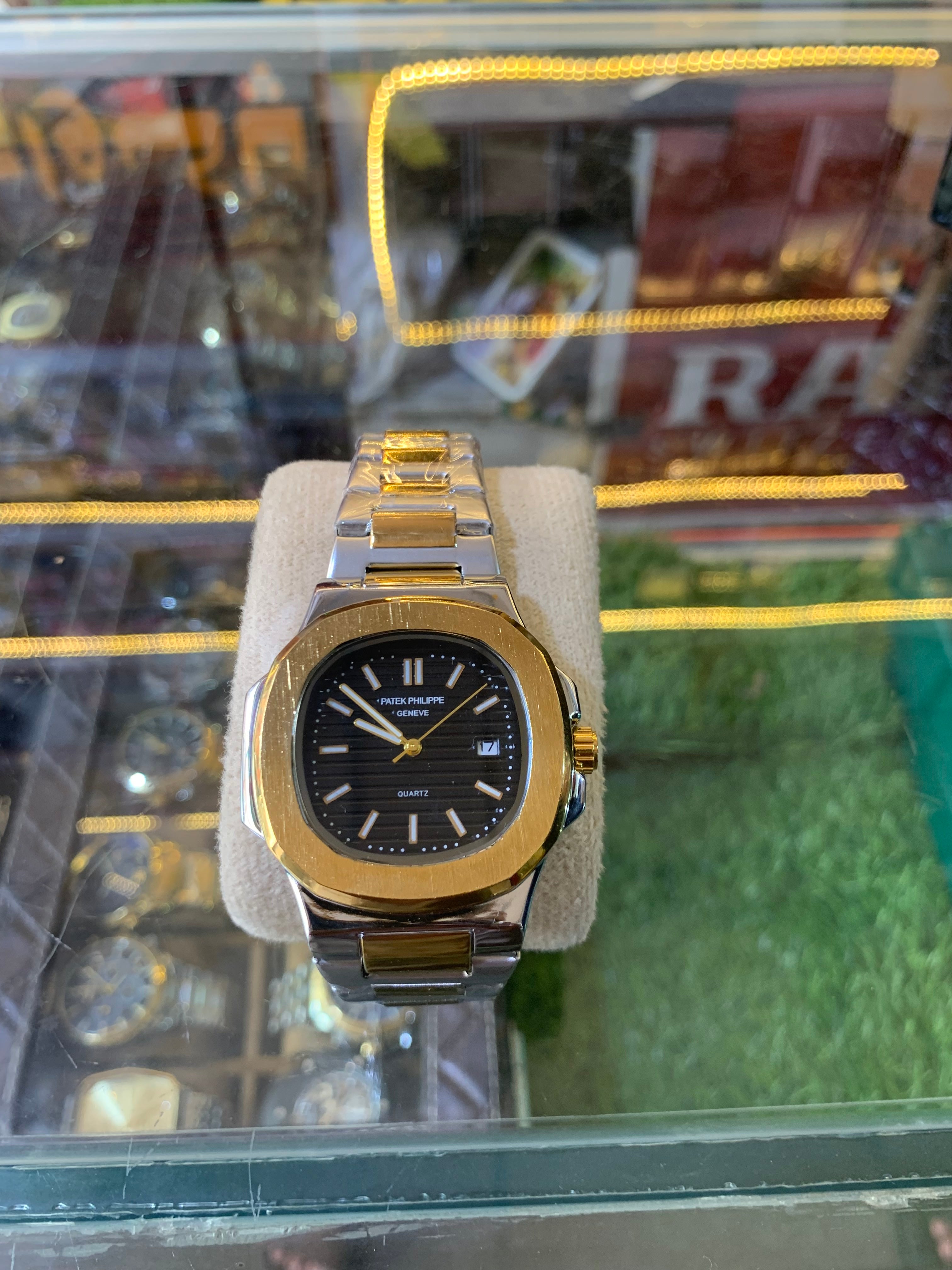 Patek Philippe Nautilus-style