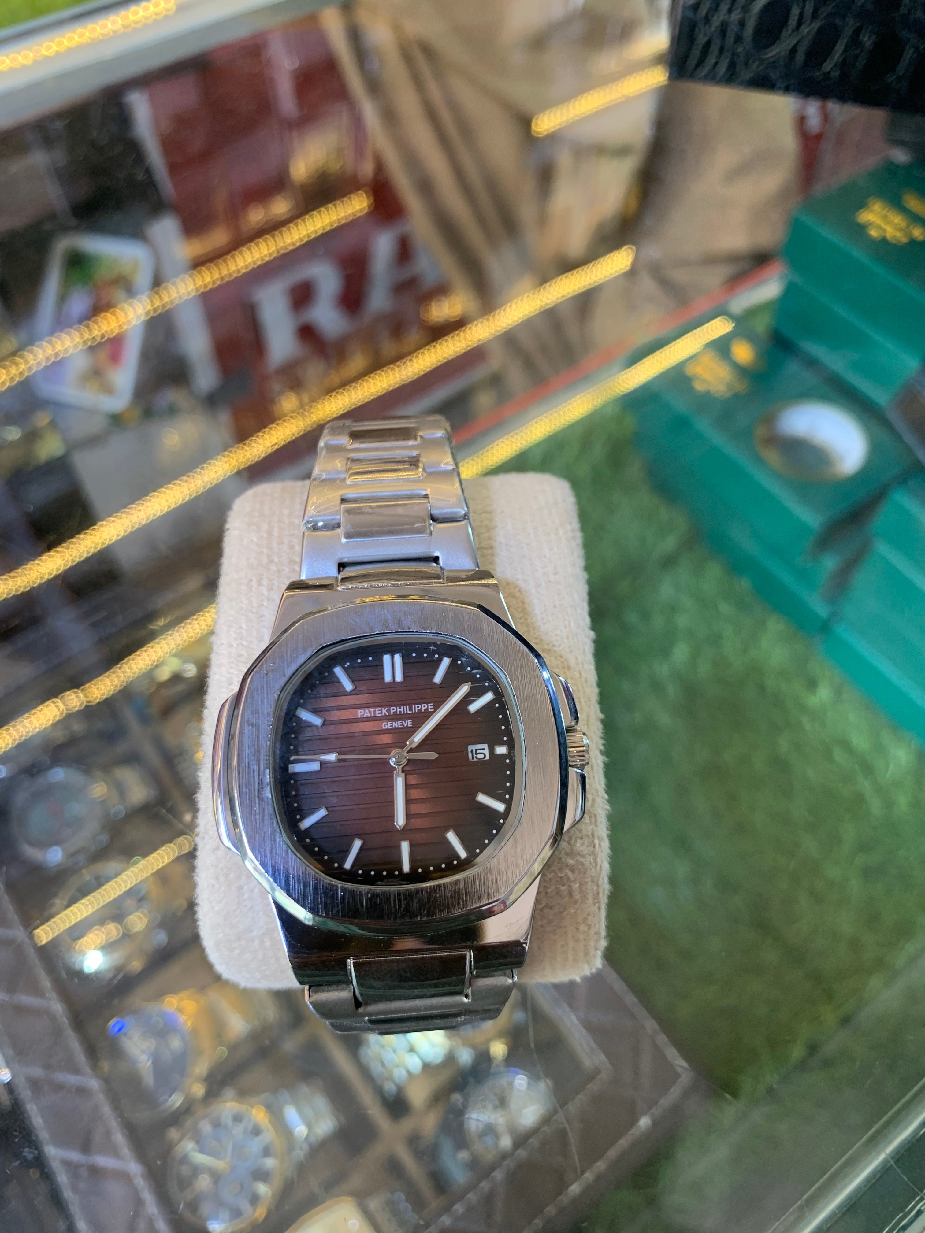 Patek Philippe Nautilus-style
